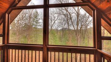 House, 4 Bedrooms, Non Smoking | Balcony