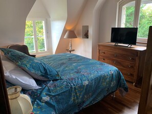 3 عدّة غرف نوم ومكواة/لوح كي وواي فاي مجانًا