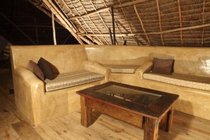 Terrace/patio - Raha Lodge (Jambiani)