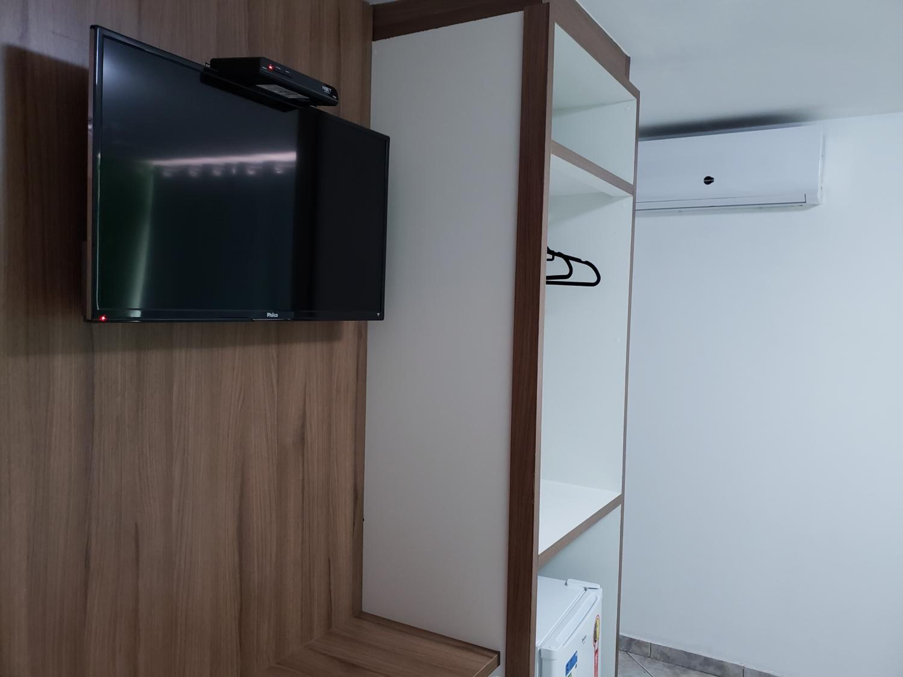 minibar, in-room safe, desk, blackout curtains
