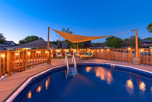 Luxury Home lähellä Lackland & Sea World 5BR 3BA w / Pelihuone