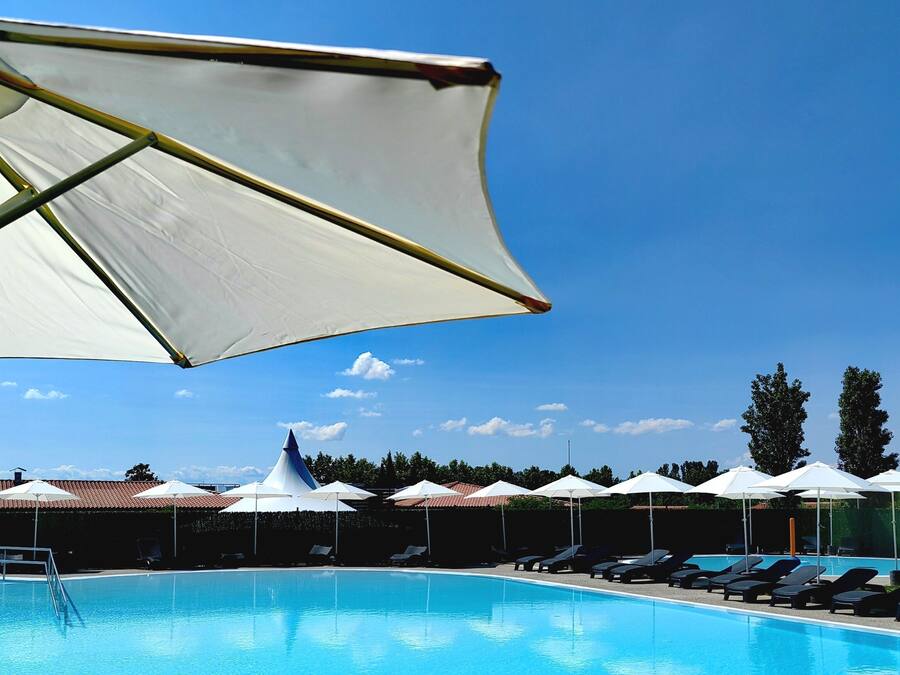 Seasonal outdoor pool