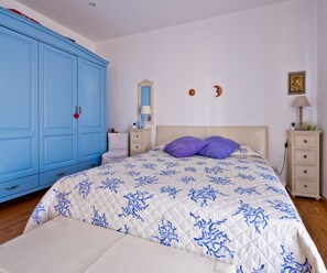 1 Schlafzimmer, schallisolierte Zimmer, Bügeleisen/Bügelbrett