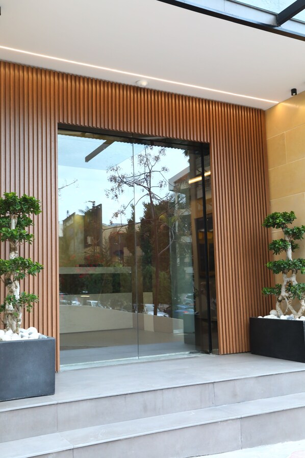 Property entrance - Mateus hotel (Ghazir)
