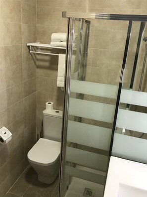 Double Room | Bathroom - Lidar Hotel (Bilbao)