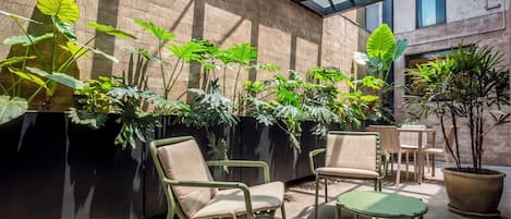 Design-Suite, Mehrere Betten, Nichtraucher | Terrasse/Patio