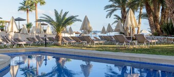 Zeus Hotels Palm Beach