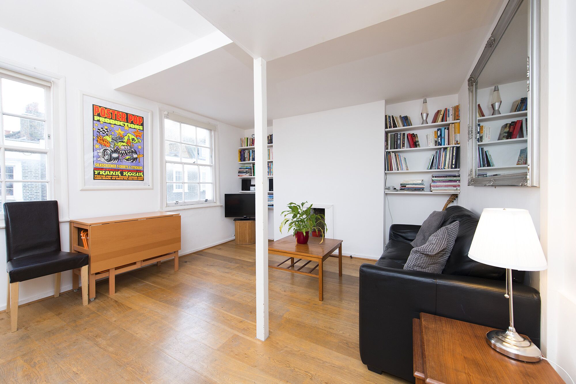 CAMDEN COOL! SECONDS FROM THE TUBE!