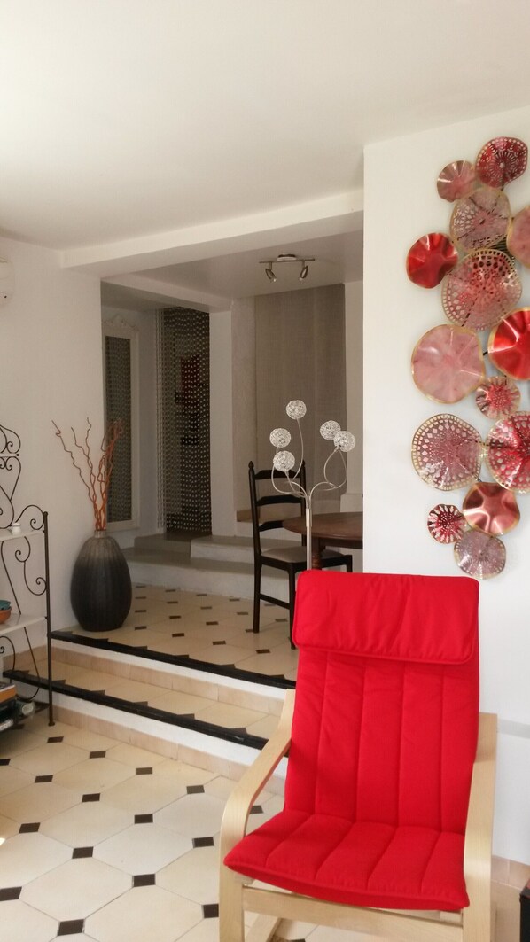 Interior - Residential flat (Calvi)