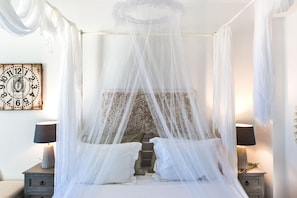 2 slaapkamers, een kluis op de kamer, wifi, beddengoed