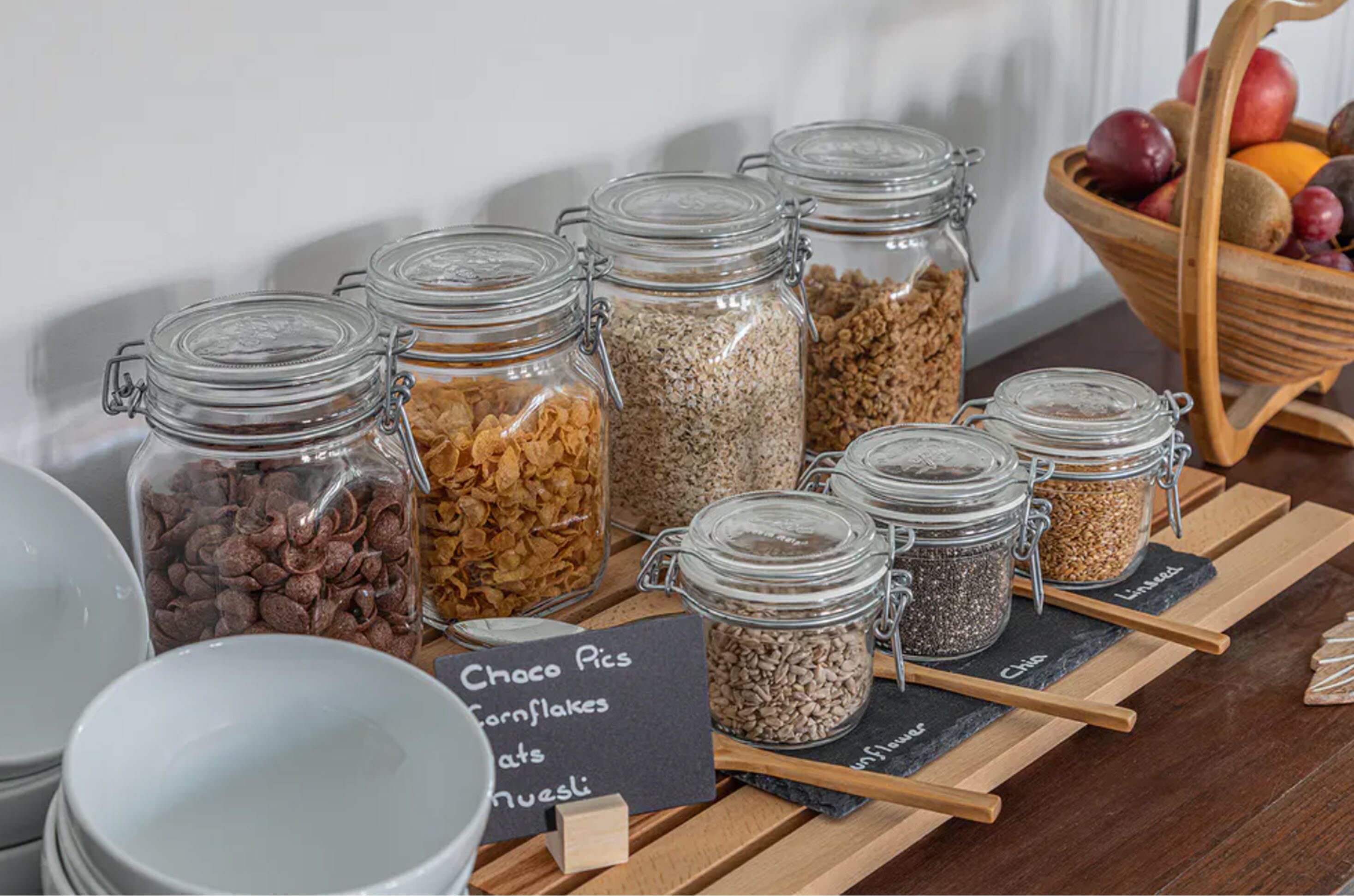 daily buffet breakfast (eur 12.50 per person)