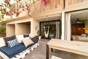 Terrace/patio - Trinity 202 by Mikitito Rentals (Tulum)