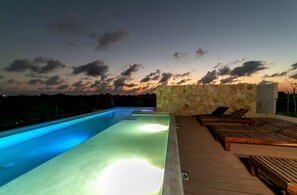 Outdoor pool - Trinity 202 by Mikitito Rentals (Tulum)