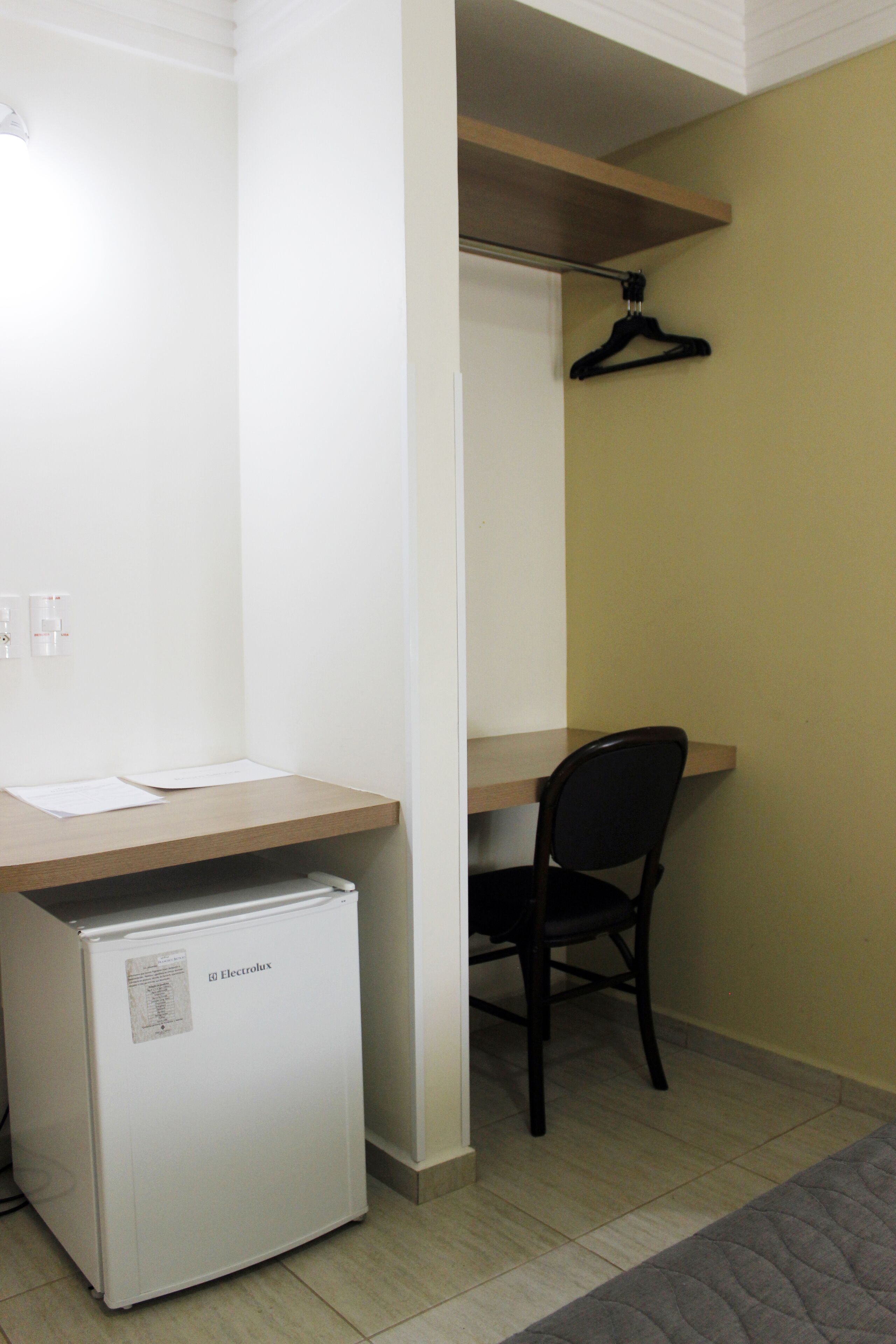 1 bedroom, minibar, desk, laptop workspace