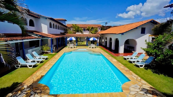 Indoor pool, outdoor pool