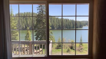 Hytte – classic, flere senger, ikke-røyk (Cabin 3) | Sengetøy