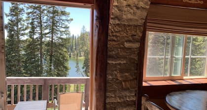 Alexander lake lodge