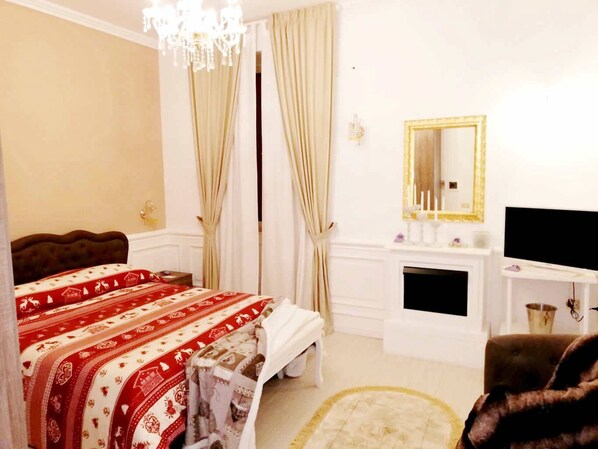 Soundproofing, free WiFi, bed sheets