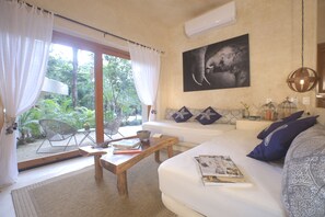 Vila Premium, Beberapa Tempat Tidur, Boleh Merokok, pemandangan kolam renang | Pemandangan dari kamar