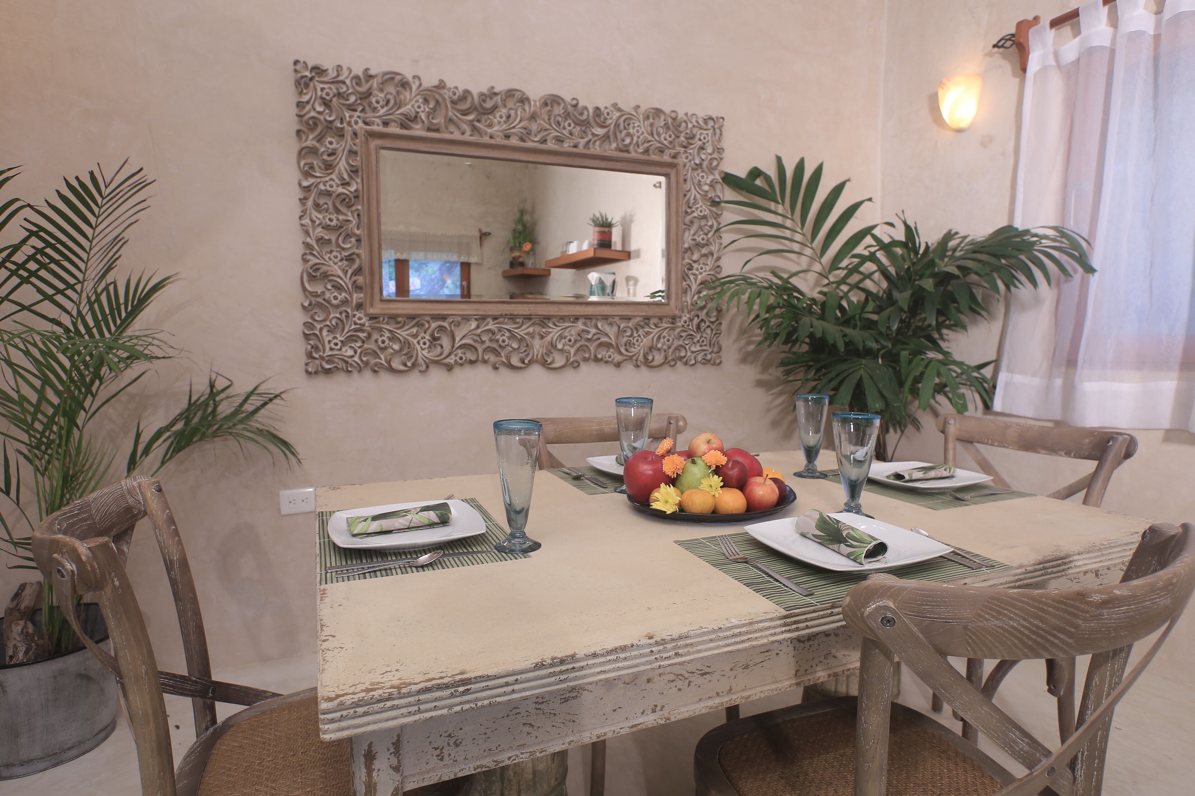 ซูพีเรียวิลล่า, 1 ห้องนอน, ปลอดบุหรี่, วิวสระว่ายน้ำ | ห้องรับปร ะทานอาหาร