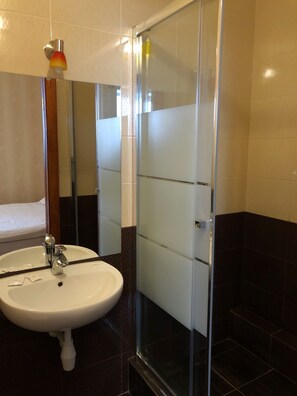 Standard Double or Twin Room, 1 Double or 2 Single Beds, Non Smoking | Bathroom | Shower, free toiletries, towels - Hotel & Restaurant Zhuliany City (Sofiivska Borschahivka)