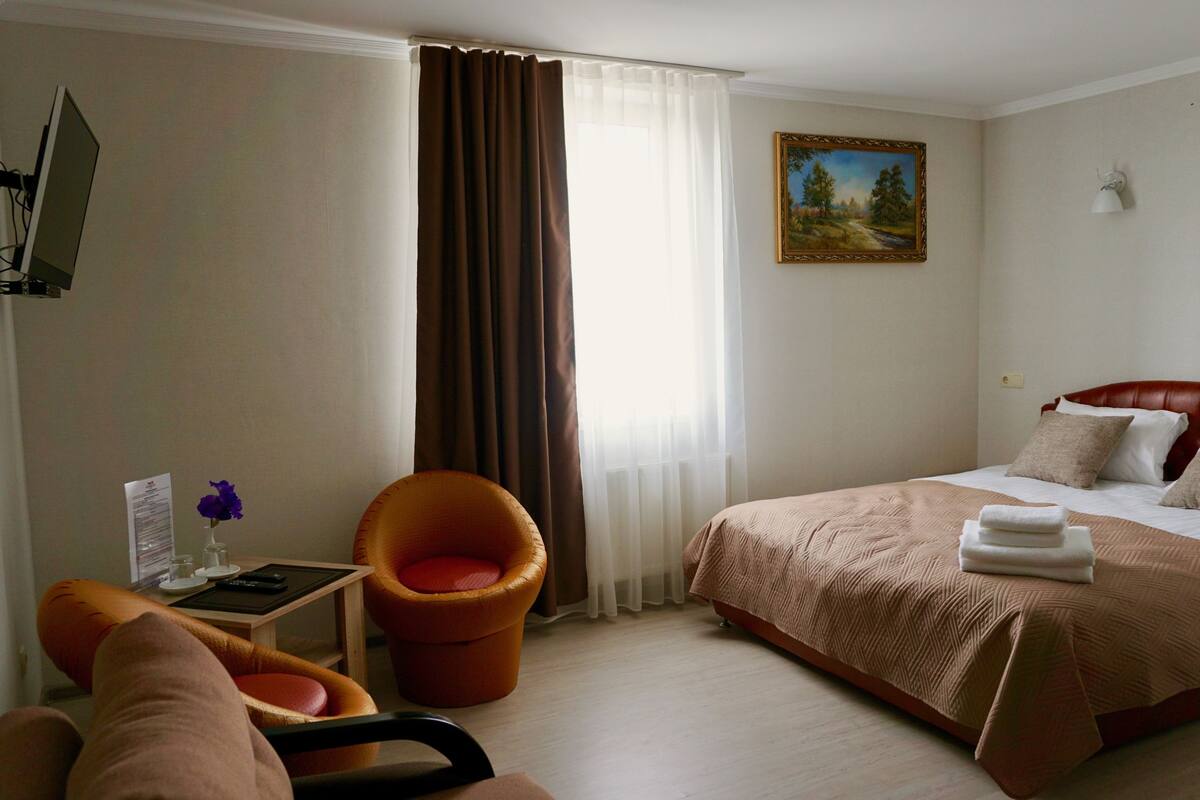 Deluxe Room, 1 Double Bed, Non Smoking | Soundproofing, free WiFi, bed sheets