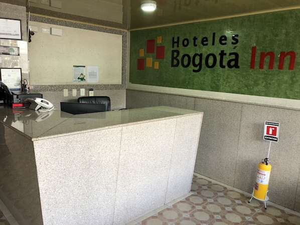 Lobby - Hotel Galerias Inn (Bogotá)