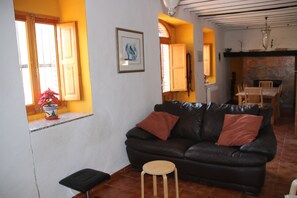 TV, video games, DVD player, books