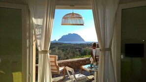 Interior - "Pietre" House - SURROUNDED BY GREEN AND BREATHTAKING PANORAMA (Porto San Paolo)