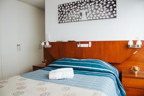 Appartement, 1 lit double et 1 canapé-lit, non-fumeurs | 1 chambre, décoration personnalisée, ameublement personnalisé