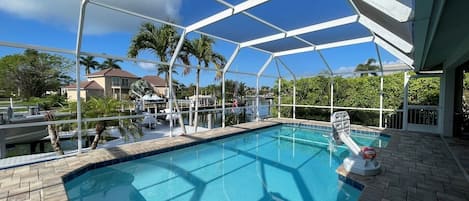 Una piscina climatizada