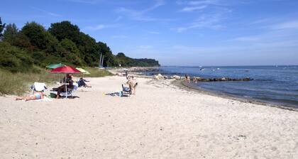 The beach house COAST with sea view, sauna, whirlpool, fireplace, garden