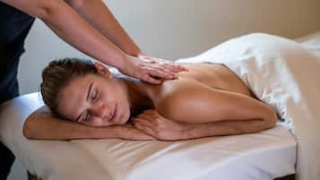 Tratamientos corporales, aromaterapia y masajes con piedras calientes