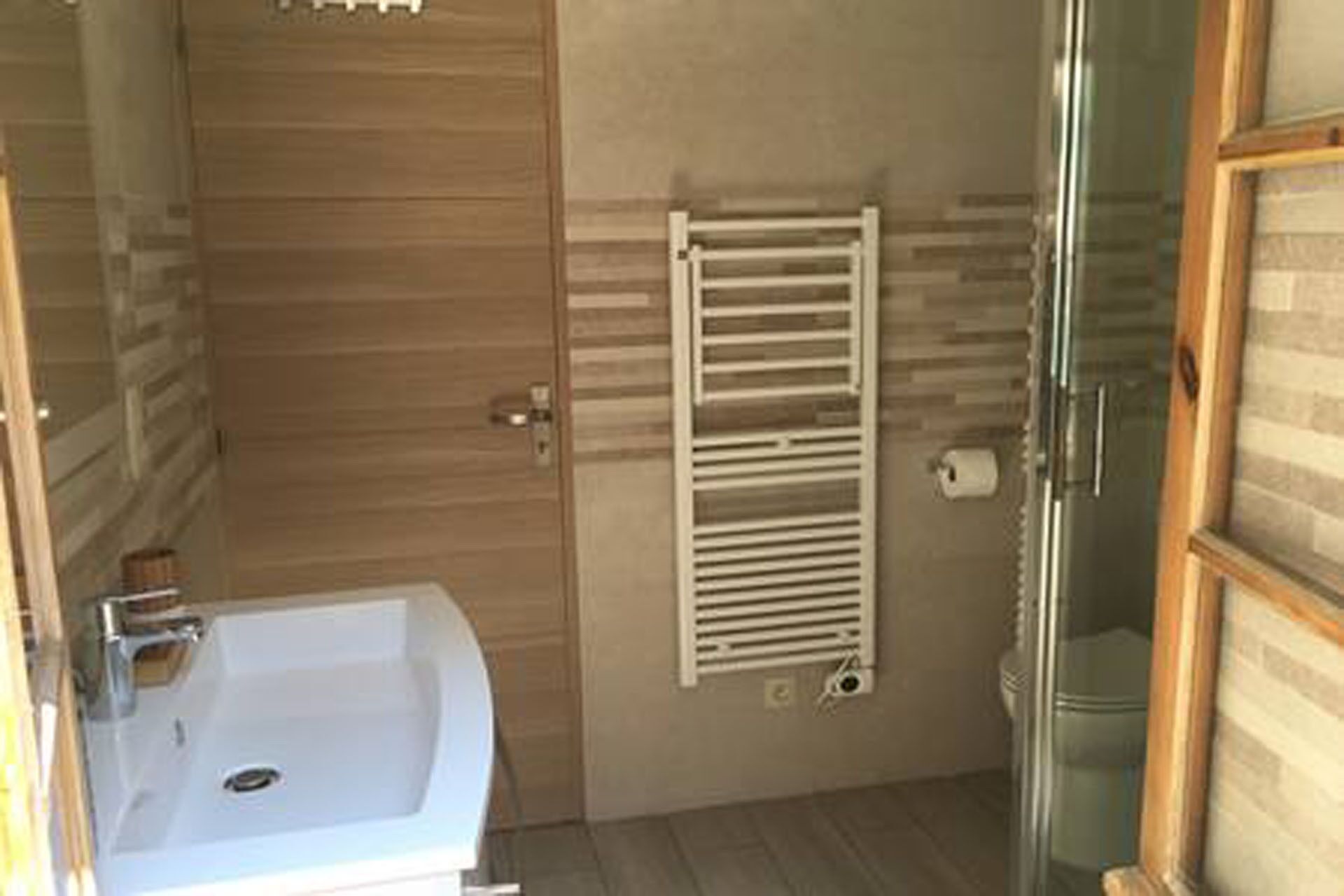 Olive trees - 1 bedroom, parking, terrace, private entrance, garden view, swimming pool