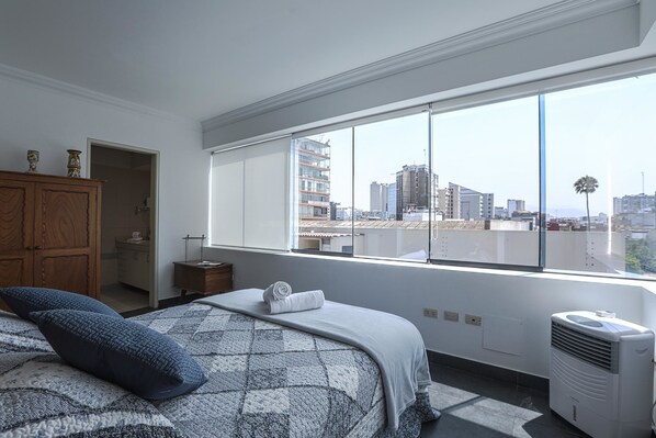 Apartment, 1 Double Bed with Sofa bed, Non Smoking | 1 bedroom, individually decorated, individually furnished, free WiFi