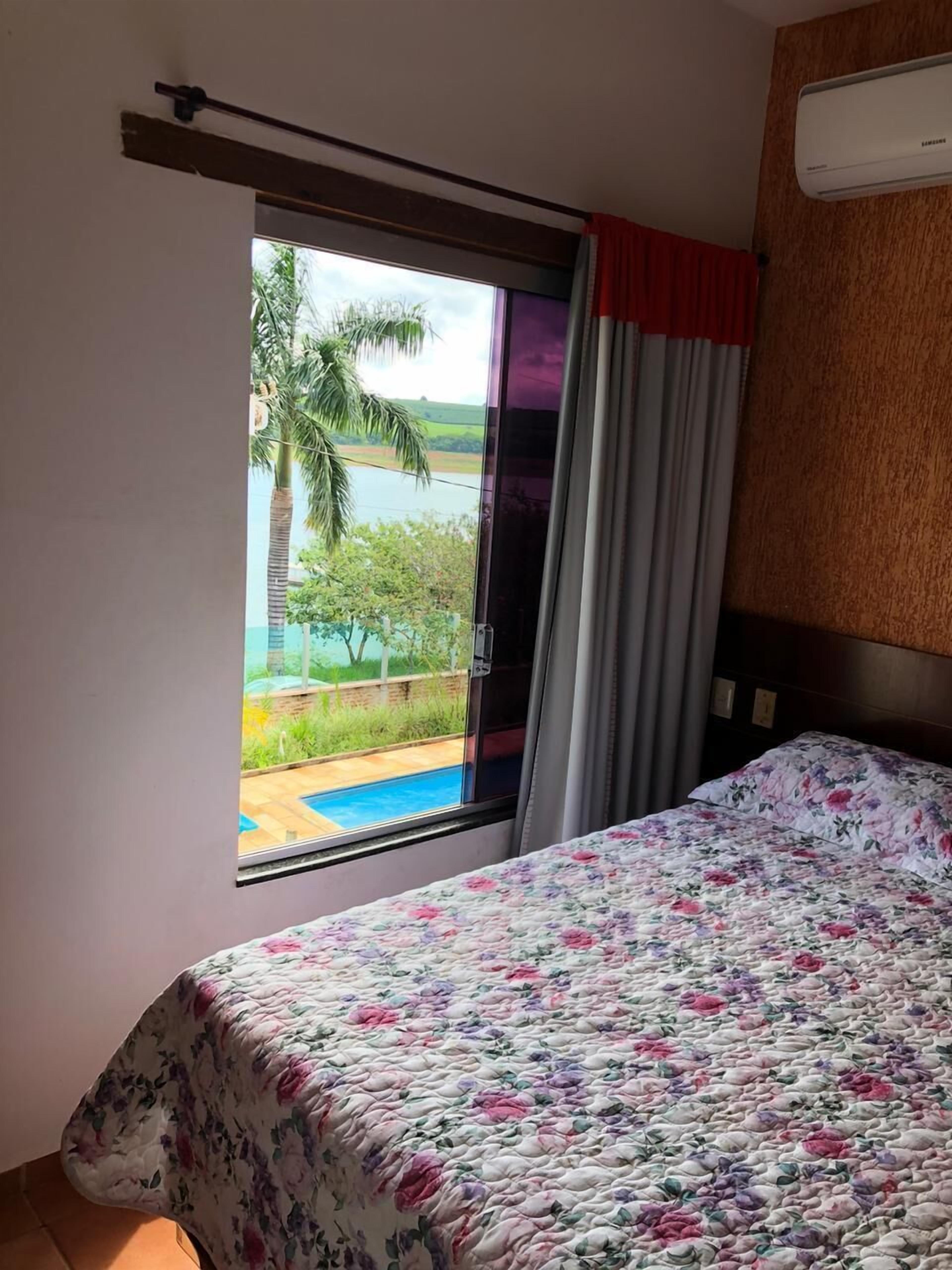 HOUSE ON THE BORDER OF DAM LANCHA CANYONS Waterfalls