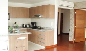 Apartment, 1 Queen Bed, Non Smoking | Private kitchen | Full-size fridge, microwave, stovetop, coffee/tea maker - Modern Apt In Miraflores - Excellent Location (#3) (Lima)