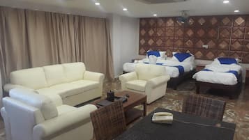 Executive Apartment, Multiple Beds, Mountain View | Down comforters, in-room safe, blackout drapes, soundproofing