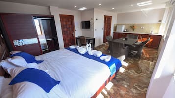 Down duvets, in-room safe, blackout curtains, soundproofing