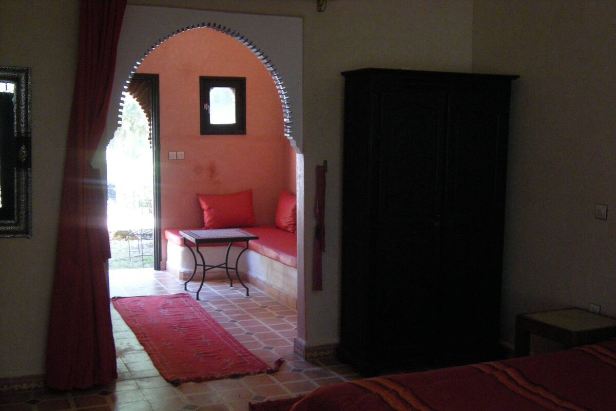 Desk, blackout curtains, free WiFi, bed sheets