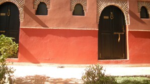 شرفة/رواق