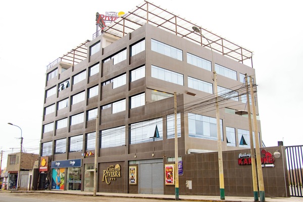 Fachada de la propiedad