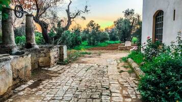 Enceinte de lâhĂ©bergement