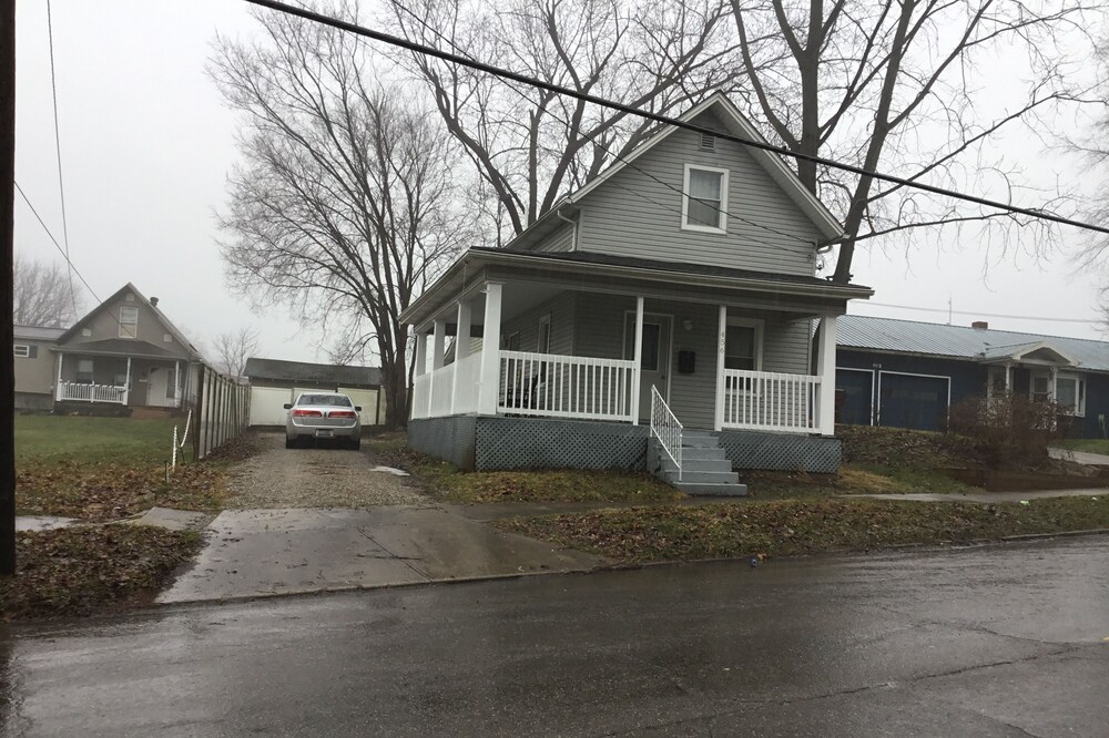 Classic, updated house with porch & backyard