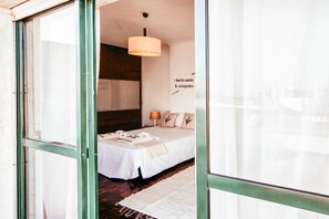 1 habitación, tabla de planchar con plancha, wifi gratis y ropa de cama 
