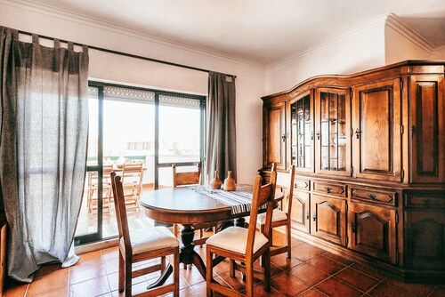 Amadora Terrace View By Gt House