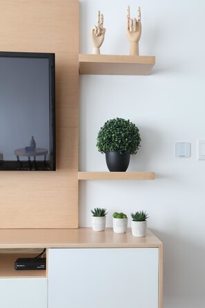 apartman, 1 king (extra méretű) franciaágy és egy kinyitható kanapé, nemdohányzó | 1 hálószoba, széf a szobában, egyedi dekoráció és egyedi berendezés