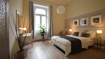 4 室のベッドルーム、アイロン / アイロン台、WiFi、ベッドシーツ