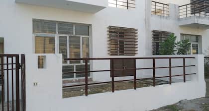 Pinewood Villa as a Guest Room Lucknow