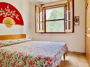 3 Schlafzimmer, Bügeleisen/Bügelbrett, WLAN, Bettwäsche